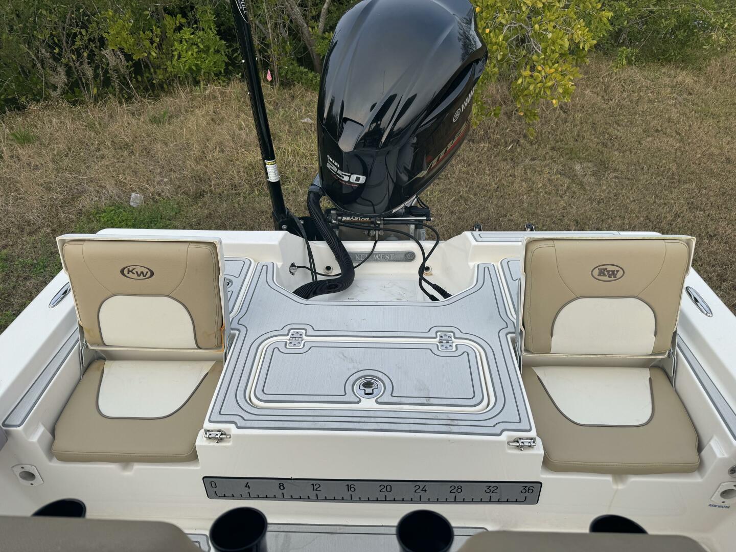 Slide: The Image of Key West 230 Bay Reef 2018 - 5014346