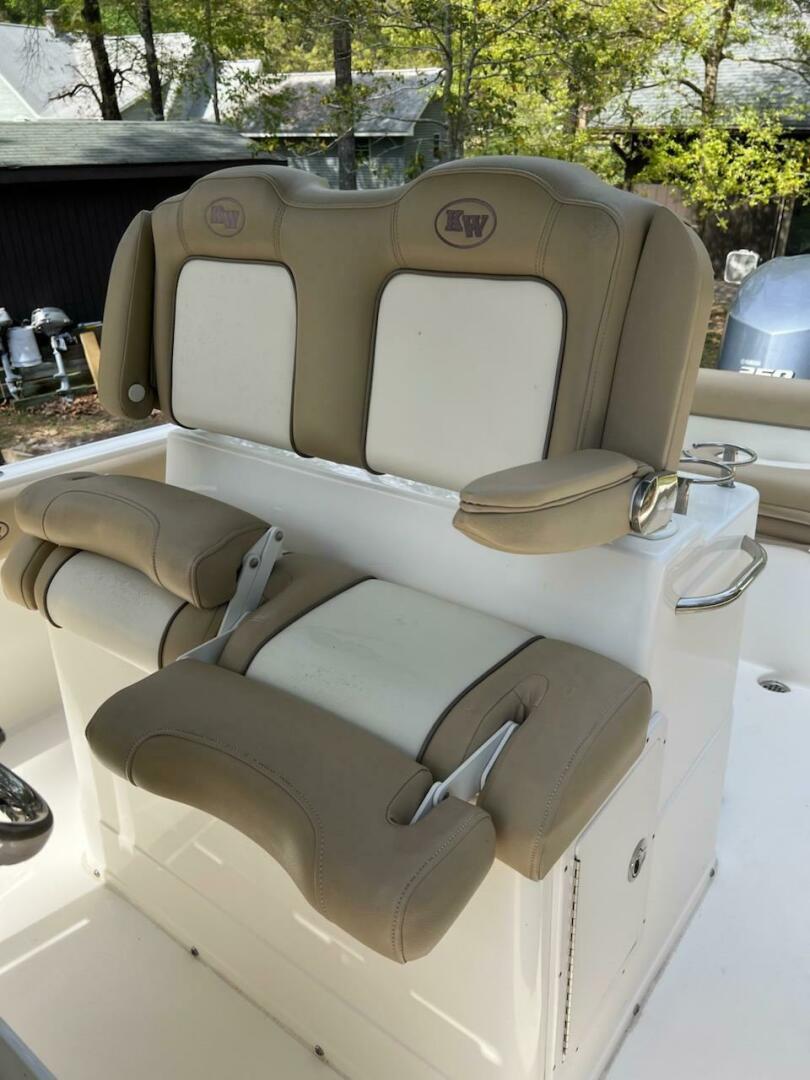 Slide: The Image of 029 IDK Control Seating - 5216943