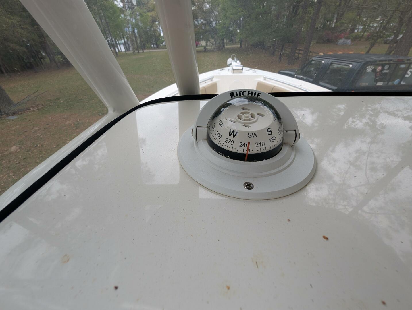 Slide: The Image of 035 IDK Compass - 5216961