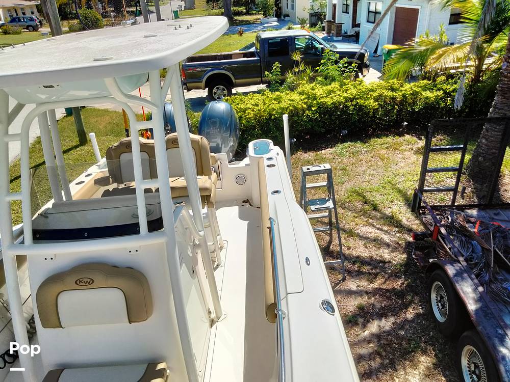 Slide: The Image of Key West 244CC Bluewater 2020 - 37