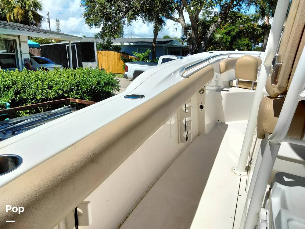 Slide: The Image of Key West 244CC Bluewater 2020 - 43