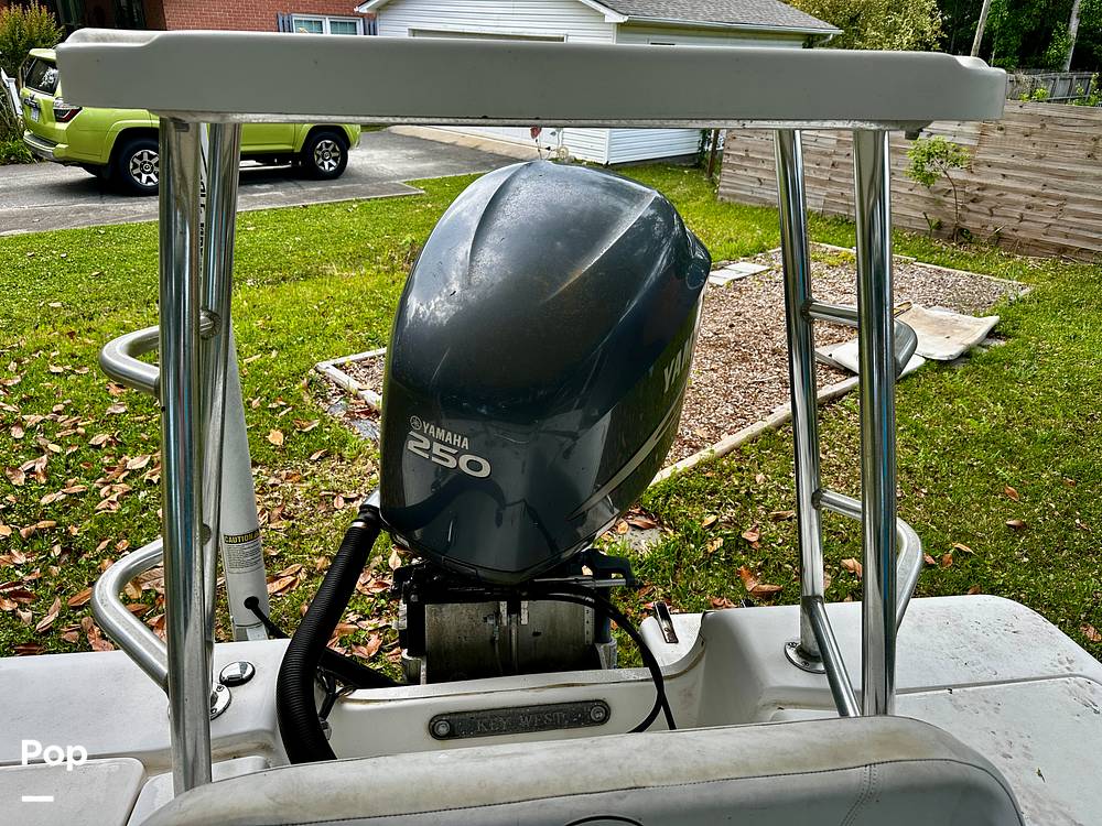 Slide: The Image of Poling Platform - 14160558