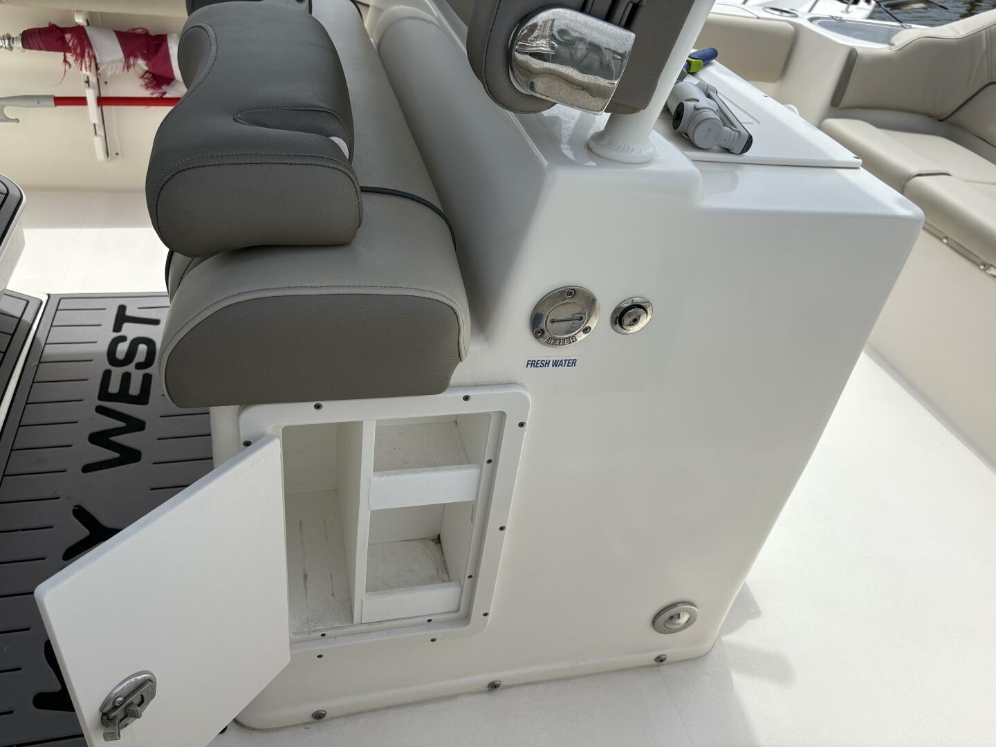 Slide: The Image of Key West 263 FS 2021 - 5392210