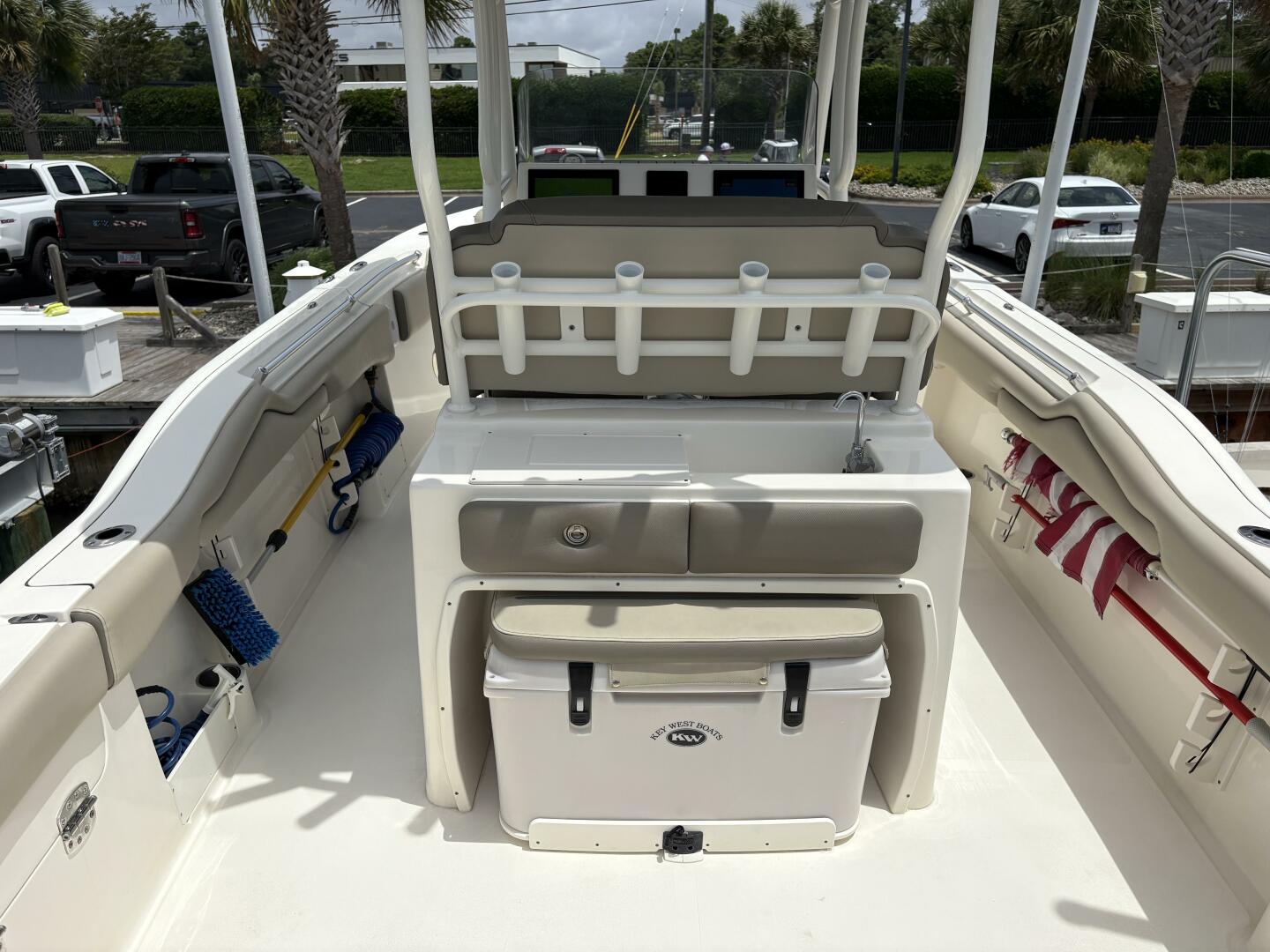 Slide: The Image of Key West 263 FS 2021 - 5392233