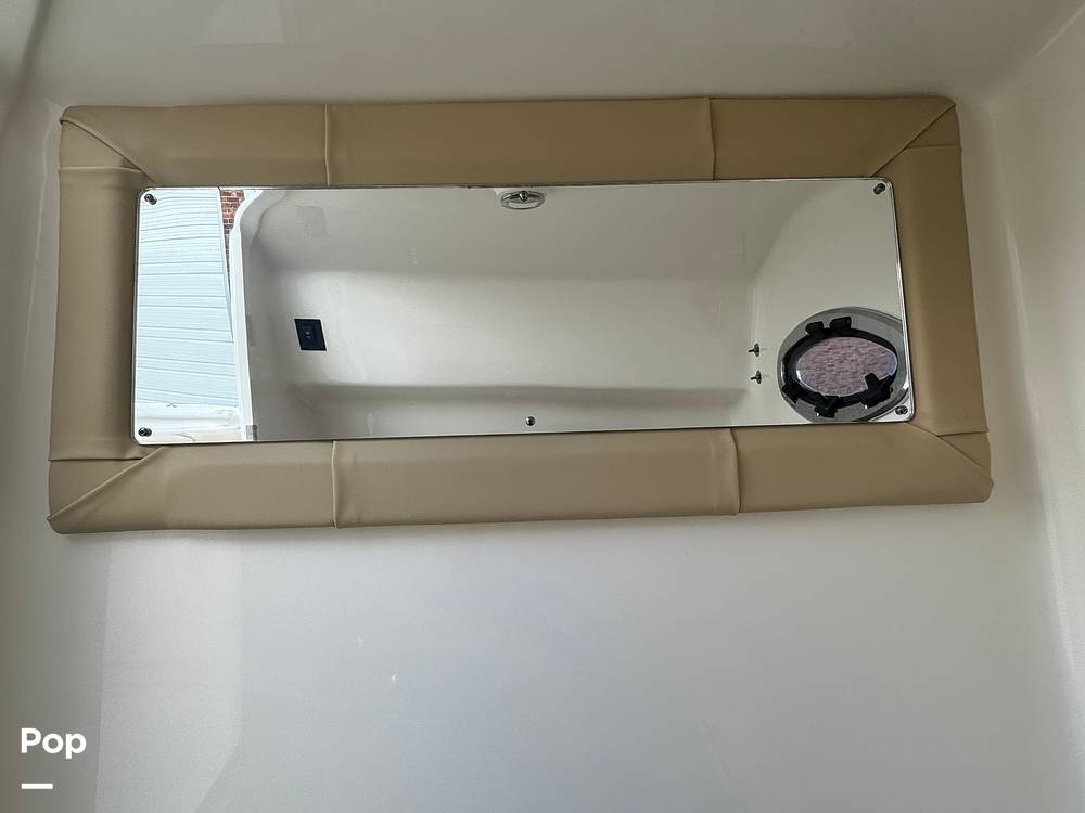 Slide: The Image of Mirror - 14465949