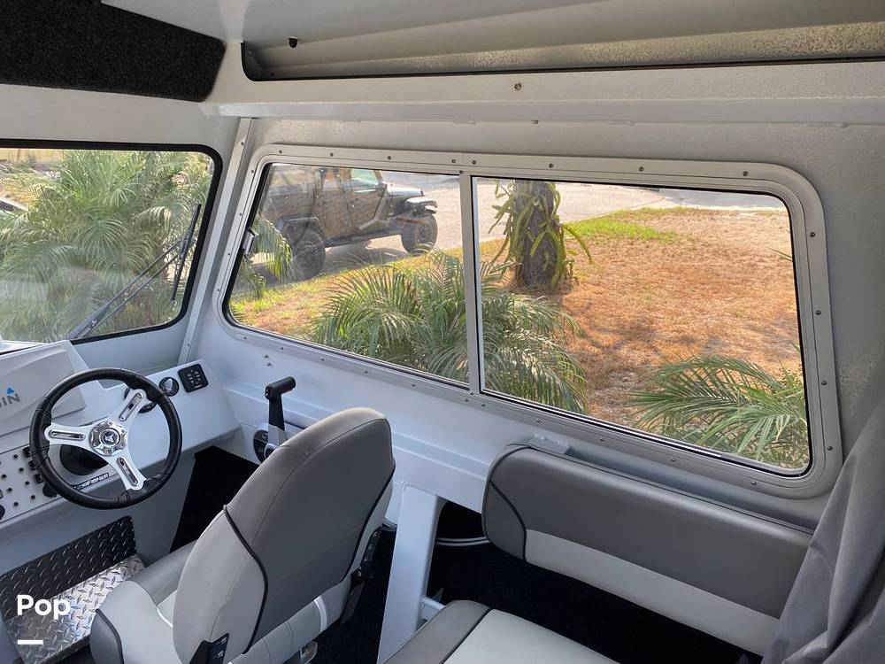 Slide: The Image of Kingfisher 2025 Escape HT Pilot House 2020 - 21