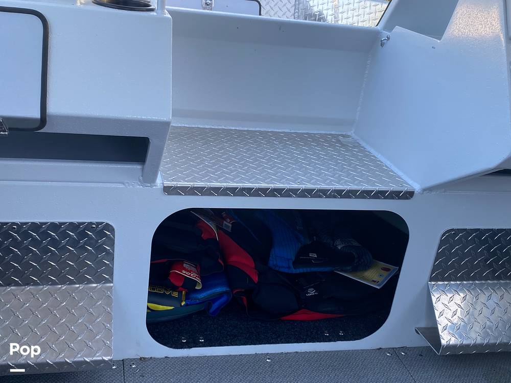 Slide: The Image of Kingfisher 2025 Escape HT Pilot House 2020 - 31