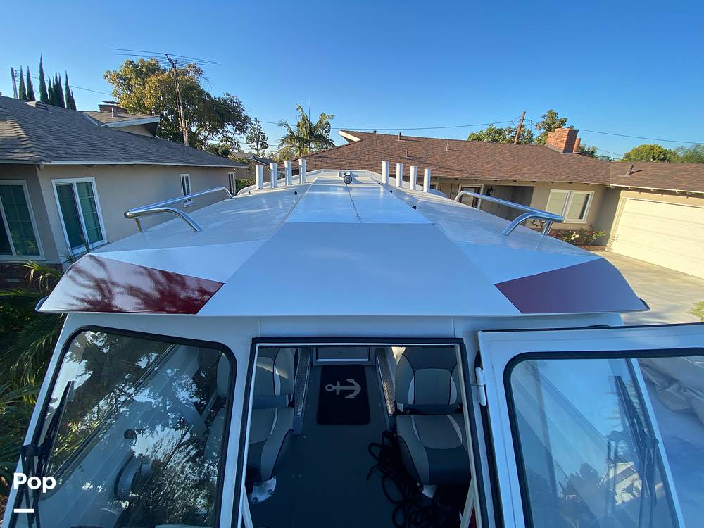 Slide: The Image of Kingfisher 2025 Escape HT Pilot House 2020 - 34