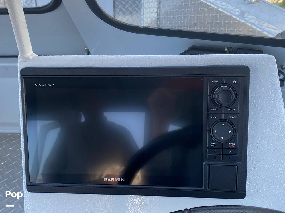 Slide: The Image of Kingfisher 2025 Escape HT Pilot House 2020 - 39