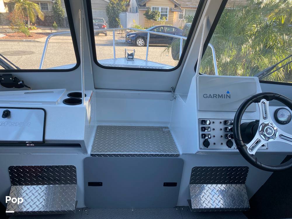 Slide: The Image of Kingfisher 2025 Escape HT Pilot House 2020 - 46