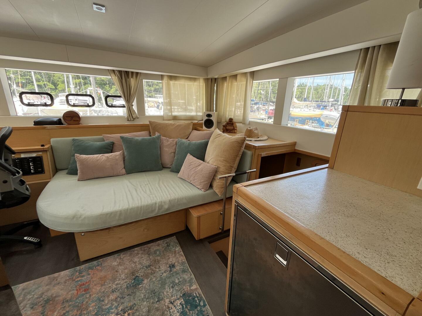 Slide: The Image of Lagoon 39 2016 - 5425721