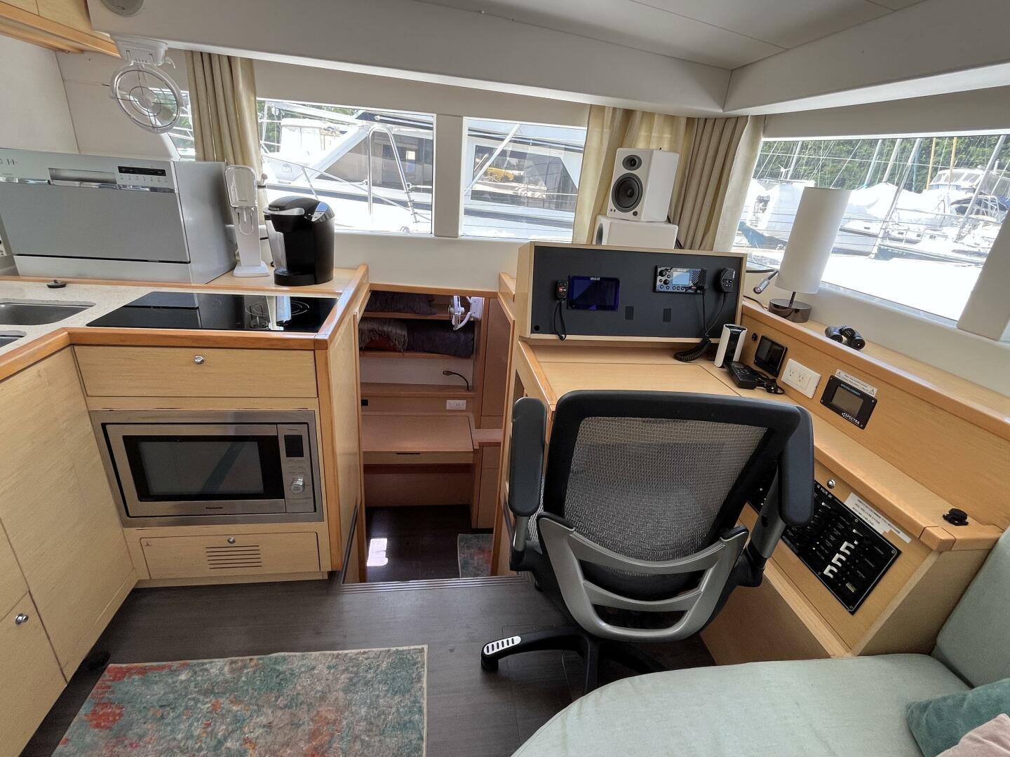 Slide: The Image of Lagoon 39 2016 - 5425725