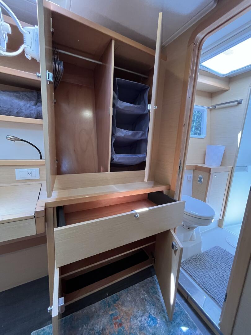 Slide: The Image of Lagoon 39 2016 - 5425812