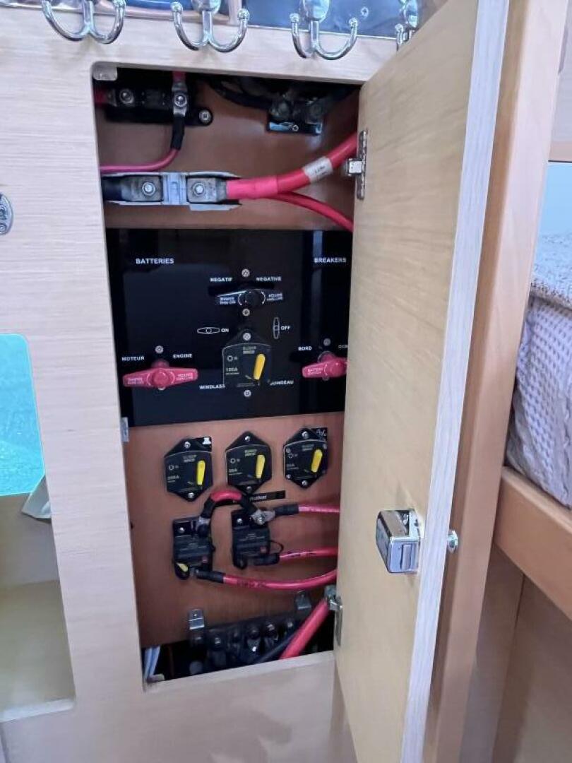 Slide: The Image of Lagoon 39 2016 - 5425816