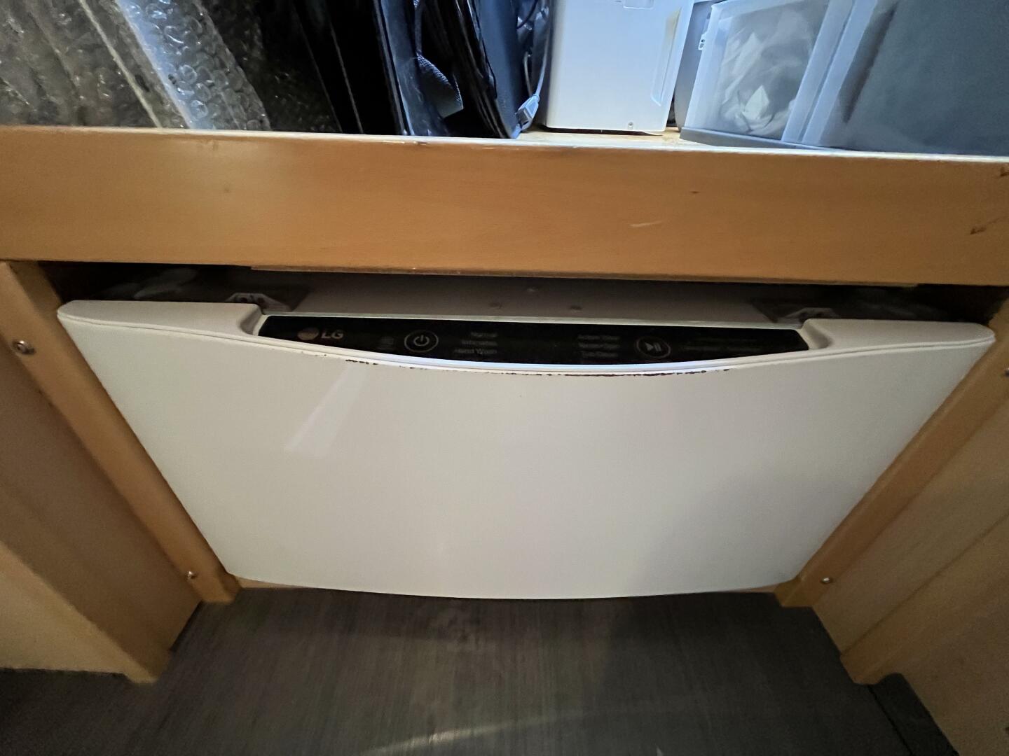 Slide: The Image of Lagoon 39 2016 - 5425920