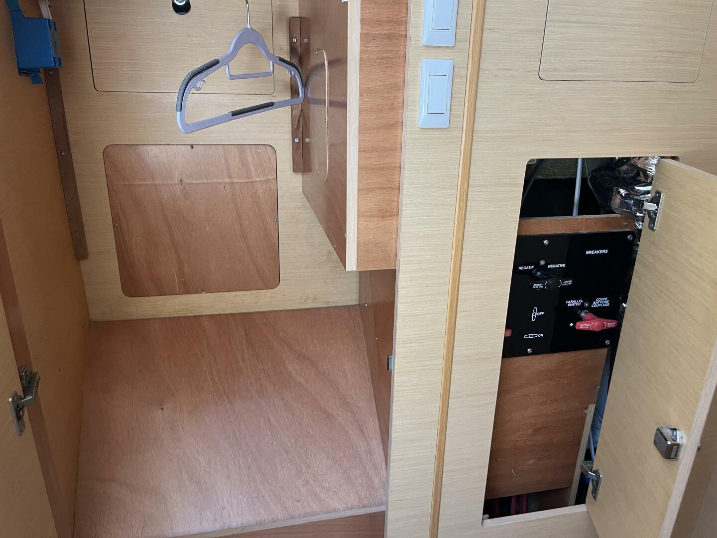 Slide: The Image of Lagoon 39 2016 - 5425924