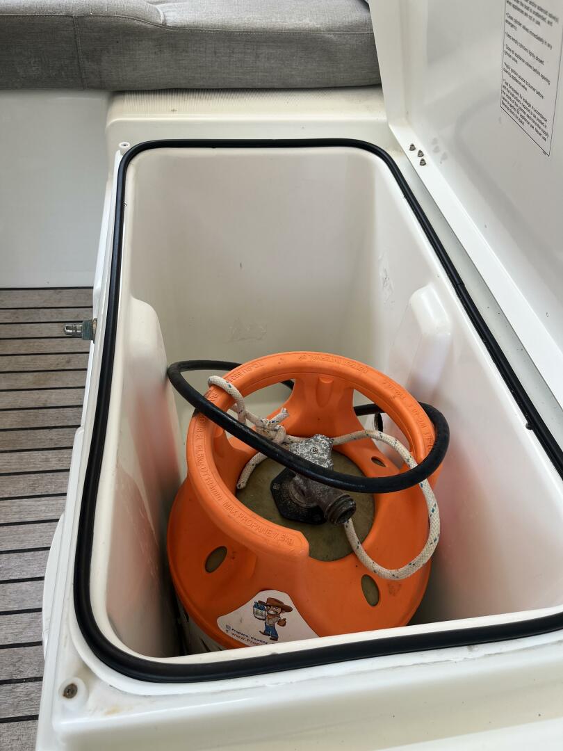 Slide: The Image of Lagoon 39 2016 - 5426091