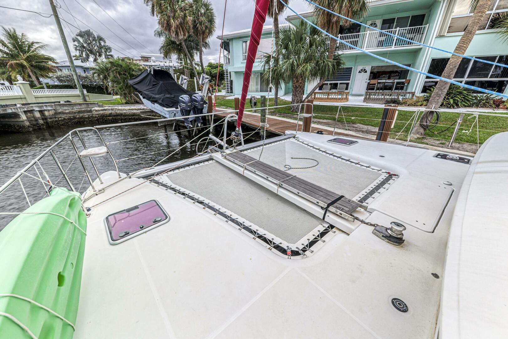 Slide: The Image of Lagoon 40 2010 - 5324817