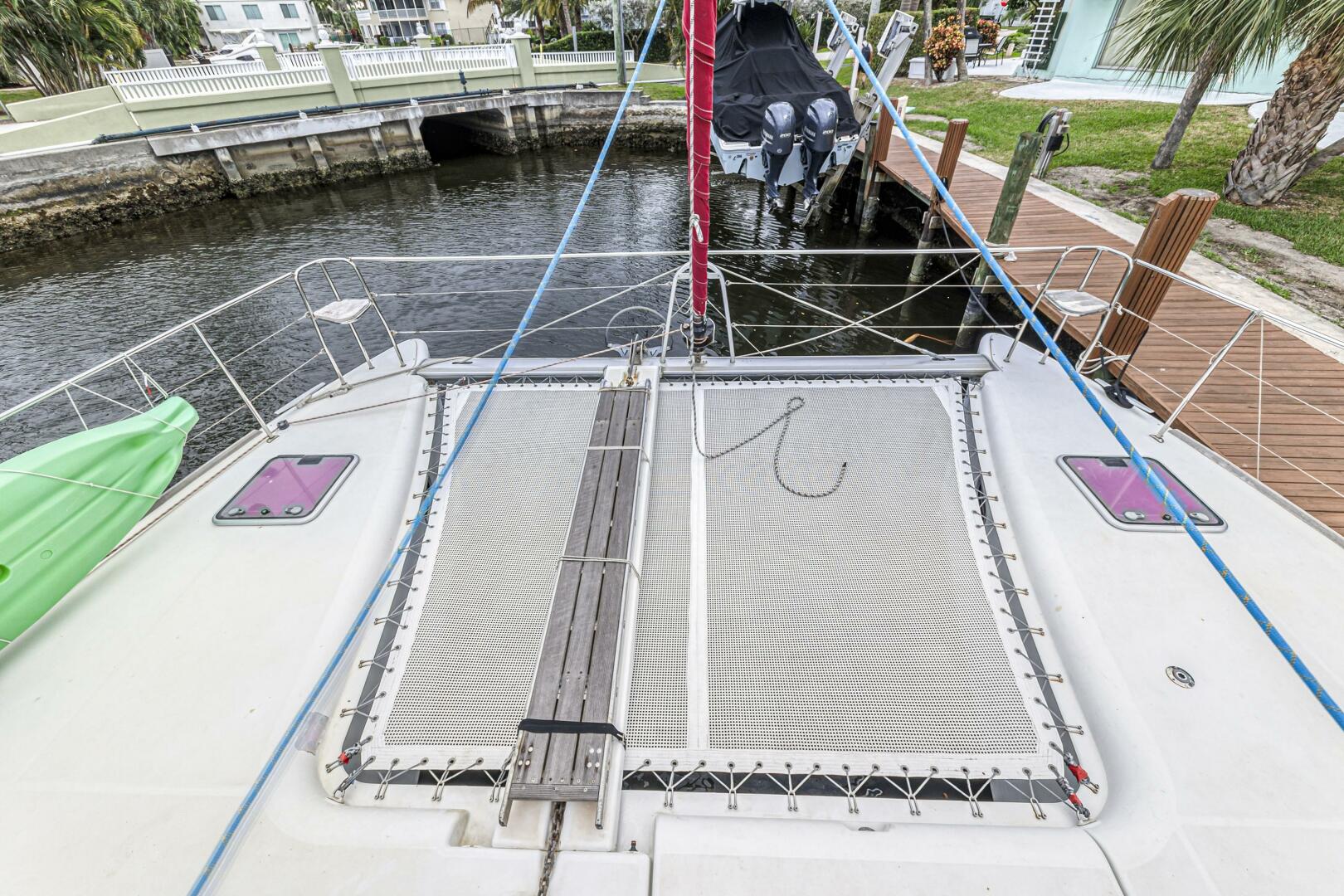 Slide: The Image of Lagoon 40 2010 - 5324827