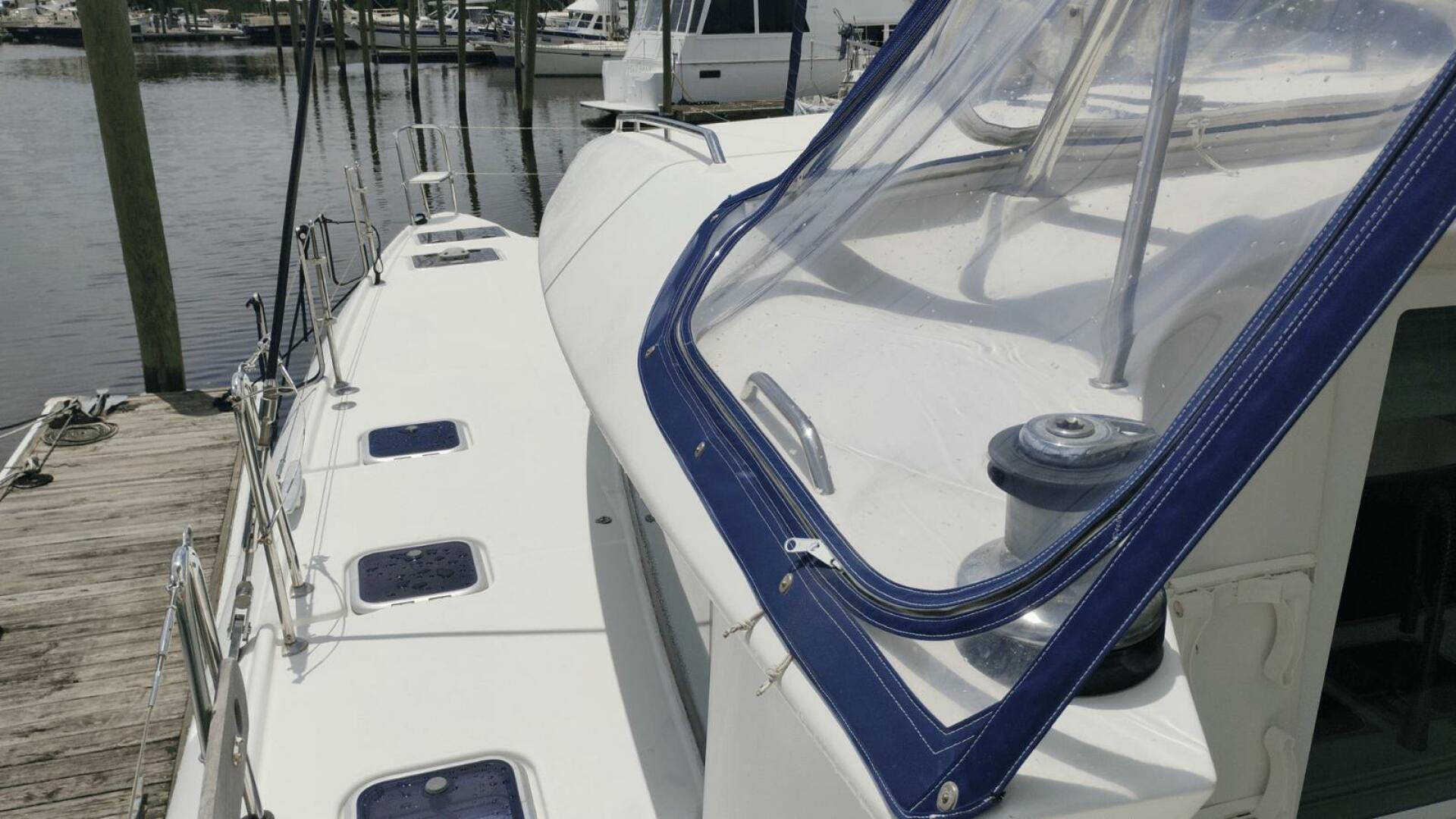 Slide: The Image of Lagoon 420 Owner's Version 2008 - 5400727