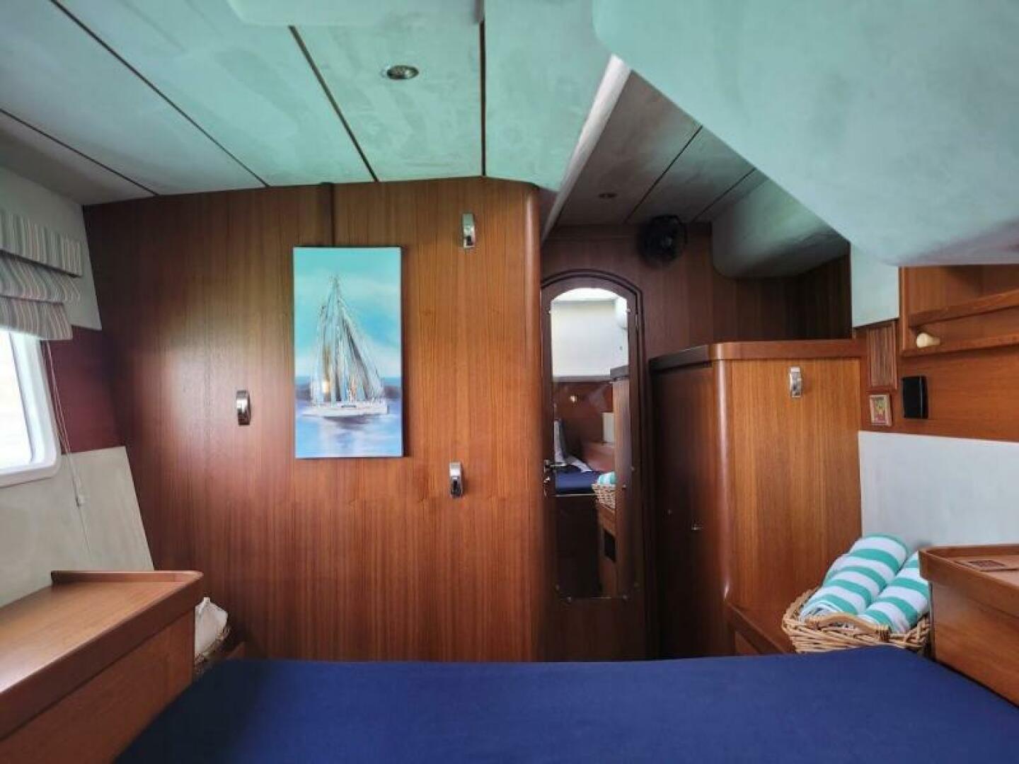 Slide: The Image of Aft Cabin_2 - 5386534