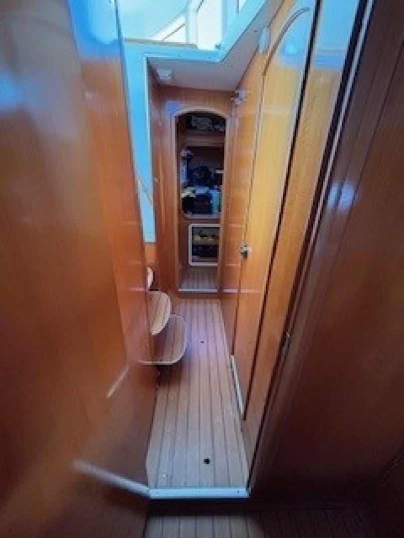 Slide: The Image of Used Sail Catamaran for sale 2003 Lagoon 380 - FISHY BUSINESS - 4893765