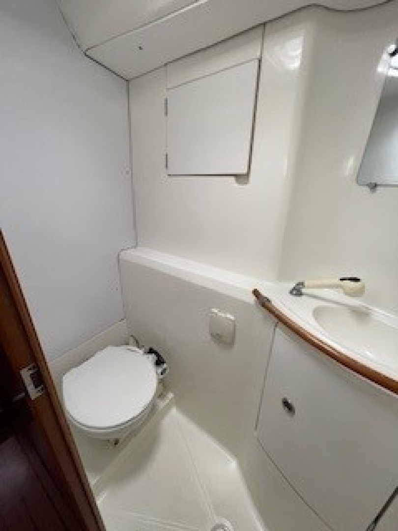 Slide: The Image of Used Sail Catamaran for sale 2003 Lagoon 380 - FISHY BUSINESS - 4895362