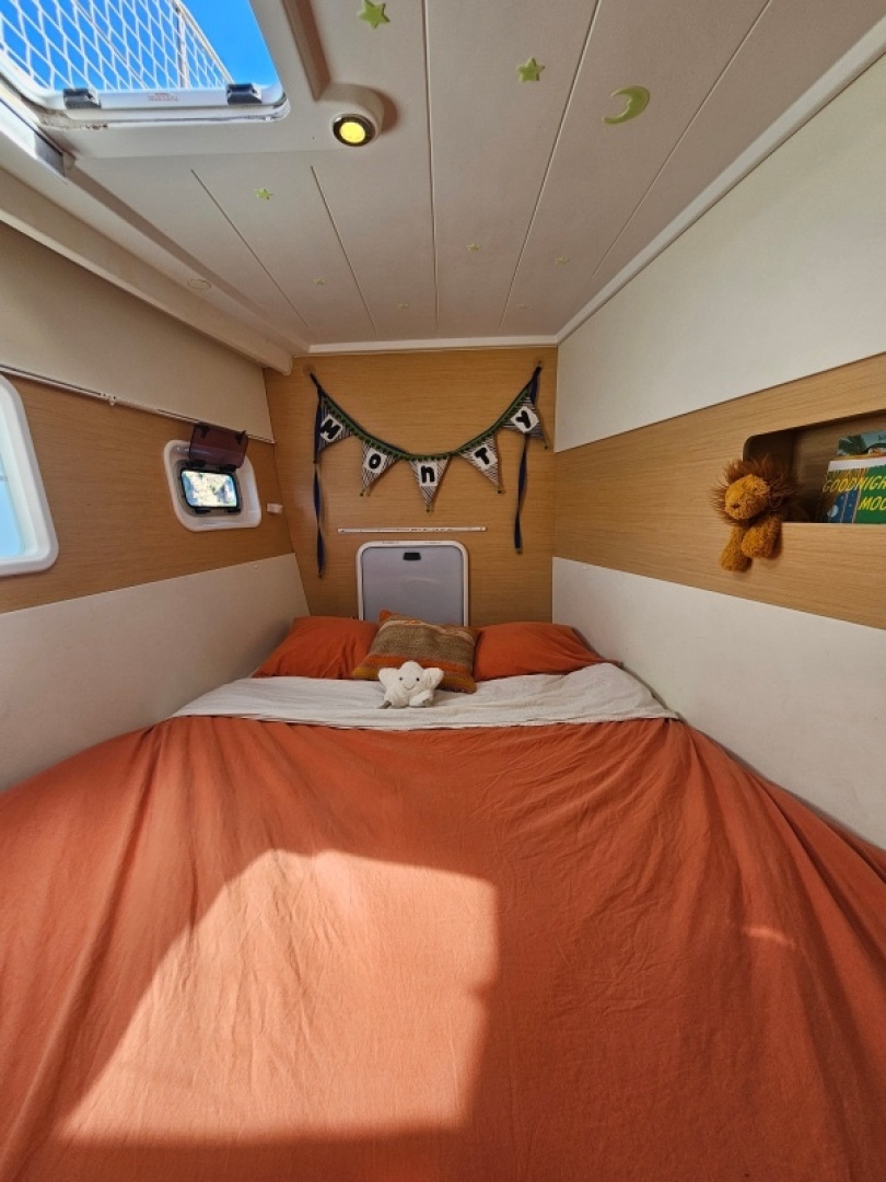 Slide: The Image of Used Sail Catamaran for sale 2012 Lagoon 400 - GOOD STUFF - 4982266