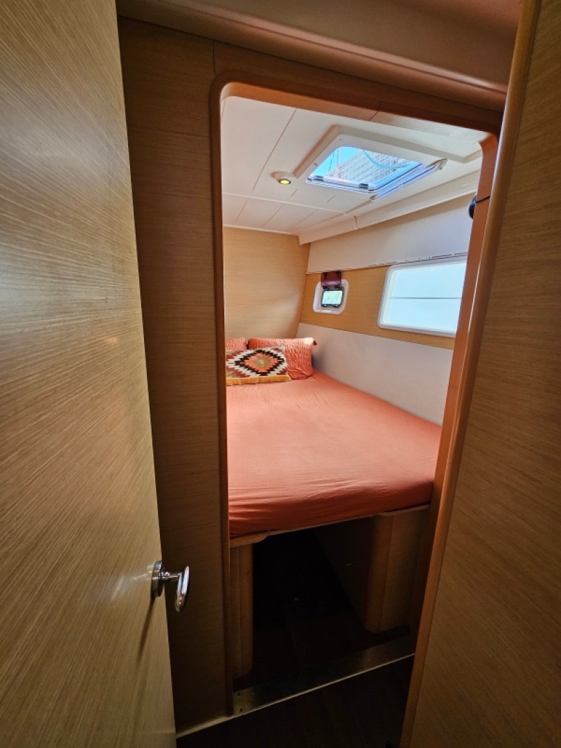 Slide: The Image of Used Sail Catamaran for sale 2012 Lagoon 400 - GOOD STUFF - 4982269