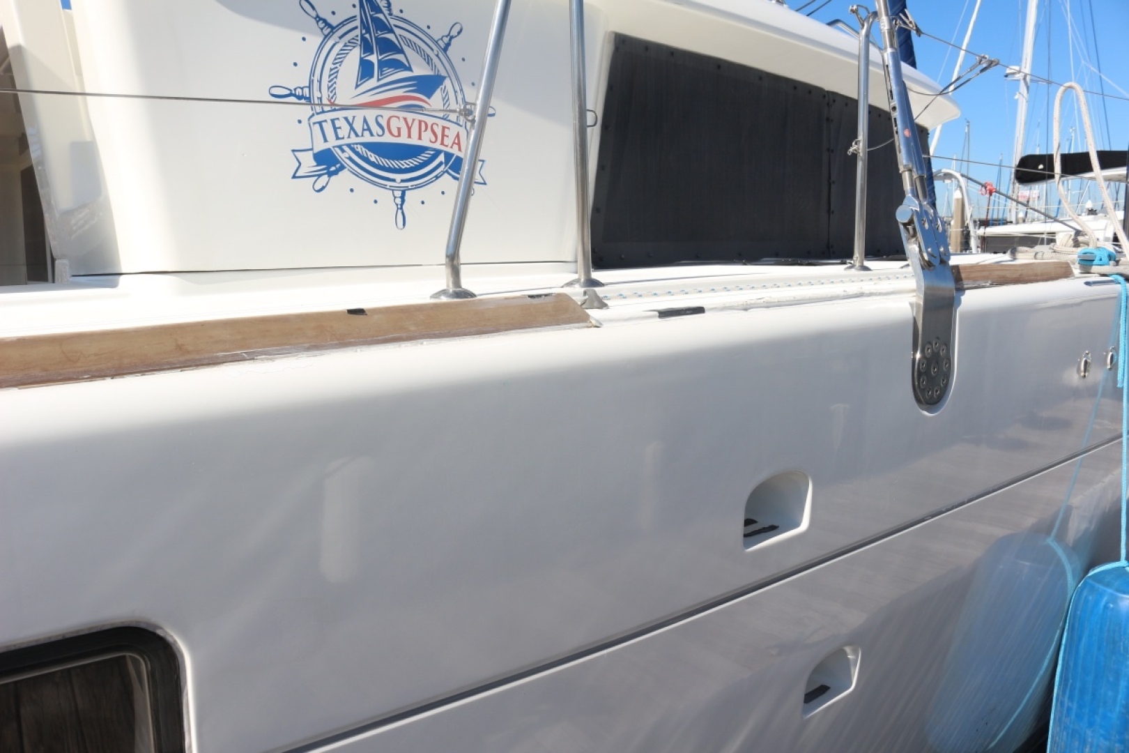 Slide: The Image of Used Sail Catamaran for sale 2012 Lagoon 450 - TEXAS GYPSEA - 4895529