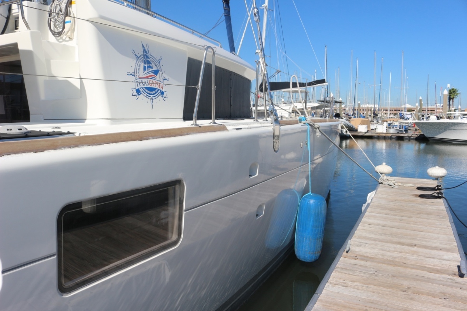 Slide: The Image of Used Sail Catamaran for sale 2012 Lagoon 450 - TEXAS GYPSEA - 4895528