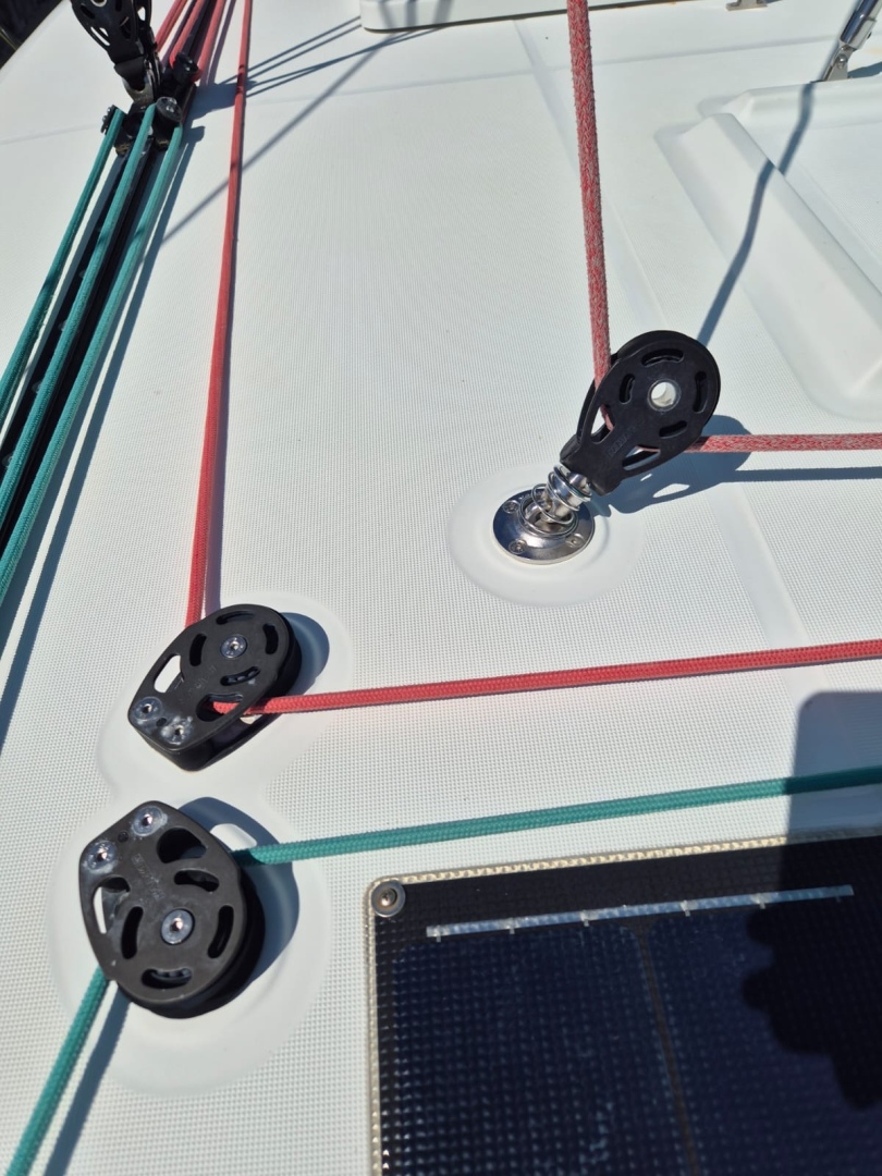 Slide: The Image of Used Sail Catamaran for sale 2014 Lagoon 450 - CHAPTER TWO - 4895620