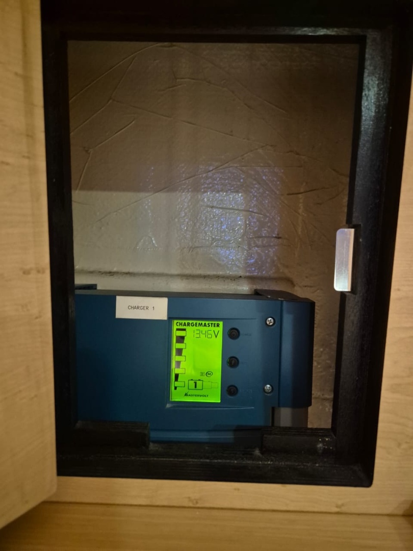 Slide: The Image of Used Sail Catamaran for sale 2014 Lagoon 450 - CHAPTER TWO - 4894153