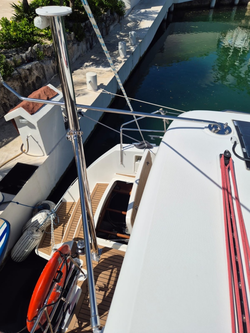 Slide: The Image of Used Sail Catamaran for sale 2014 Lagoon 450 - CHAPTER TWO - 4895622