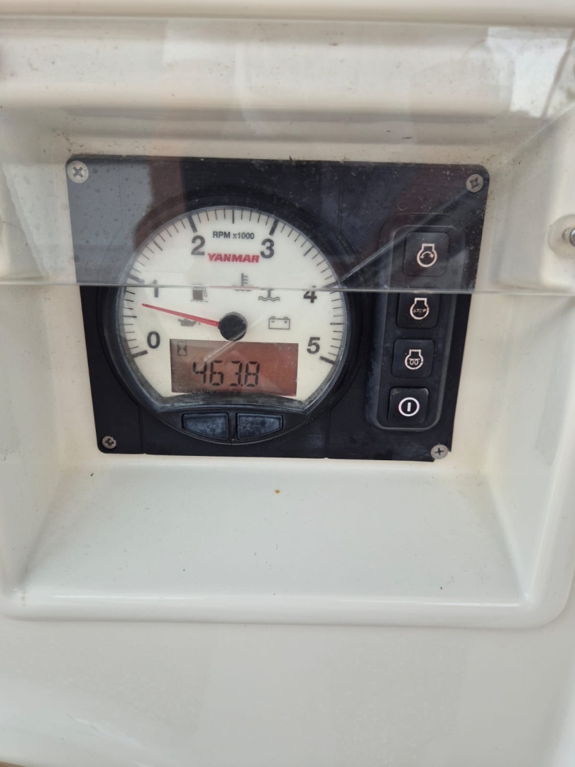 Slide: The Image of Used Sail Catamaran for sale 2014 Lagoon 450 - CHAPTER TWO - 4895650