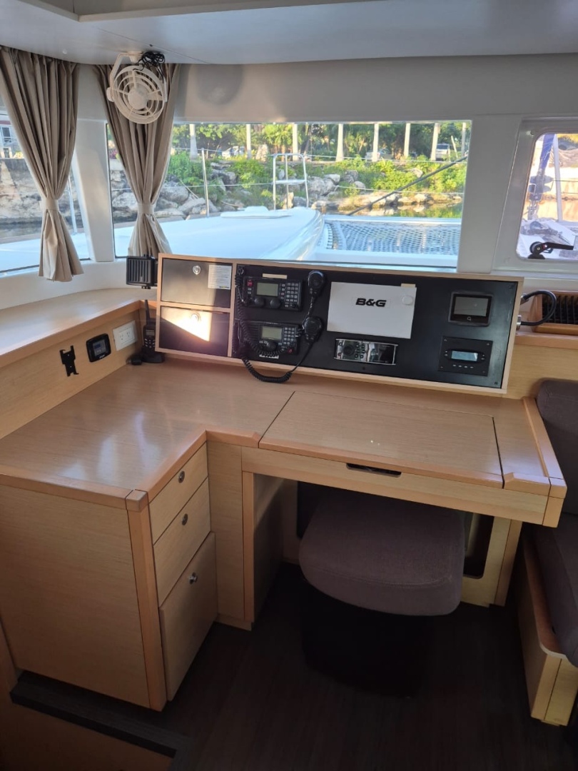 Slide: The Image of Used Sail Catamaran for sale 2014 Lagoon 450 - CHAPTER TWO - 4894164
