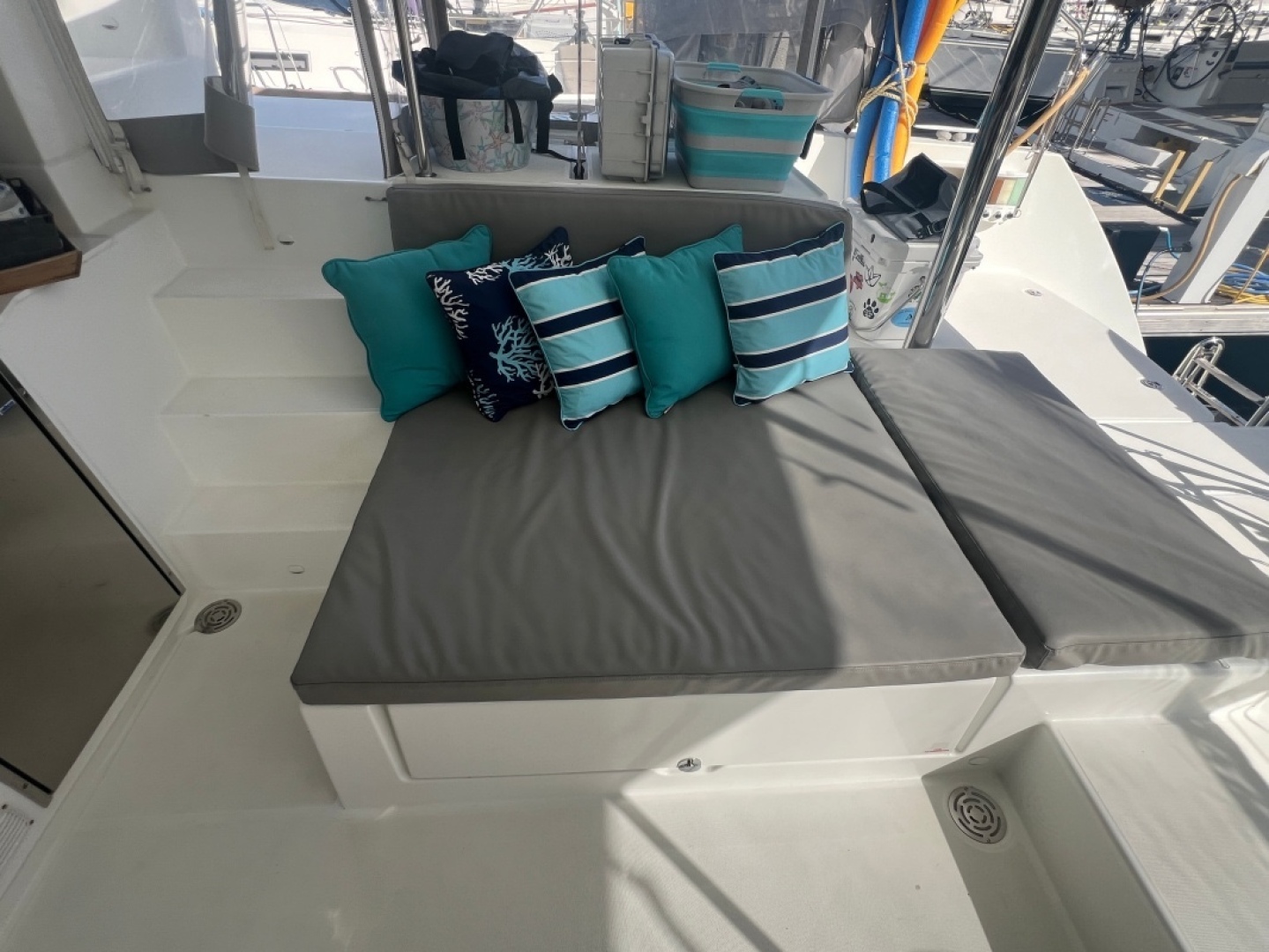 Slide: The Image of Used Sail Catamaran for sale 2016 Lagoon 450 - CONSPIRASEA - 5081392