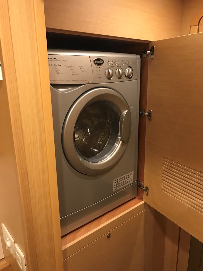 Slide: The Image of Used Sail Catamaran for sale 2017 Lagoon 450 - LARIMAR - 4852921