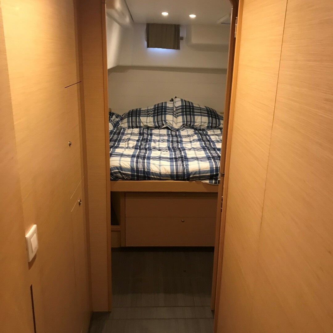 Slide: The Image of Used Sail Catamaran for sale 2017 Lagoon 450 - LARIMAR - 5109363