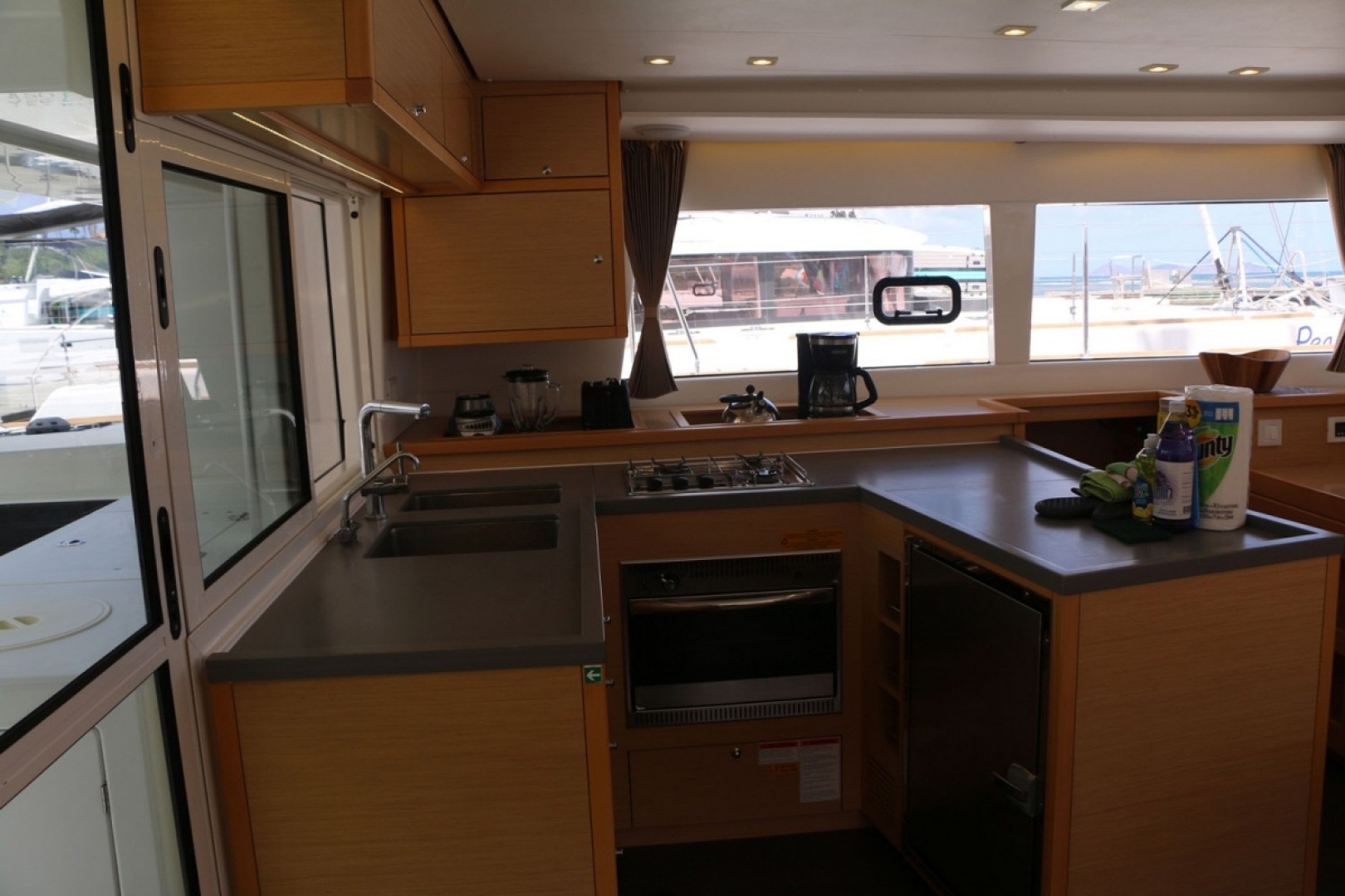 Slide: The Image of Used Sail Catamaran for sale 2018 Lagoon 450 - RUM AWAY - 5053939