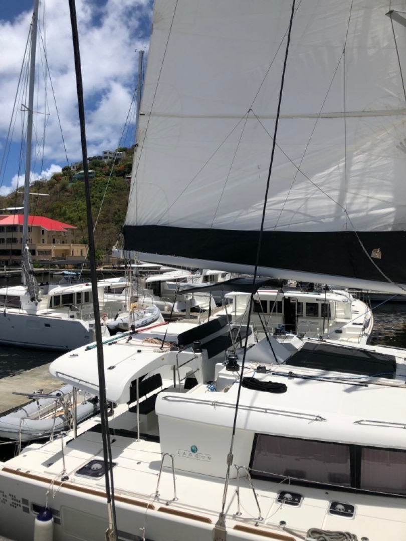 Slide: The Image of Used Sail Catamaran for sale 2018 Lagoon 450 - RUM AWAY - 5053954