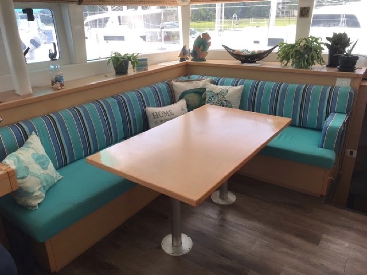 Slide: The Image of Used Sail Catamaran for sale 2015 Lagoon 450F - TOES IN THE WATER - 4507651