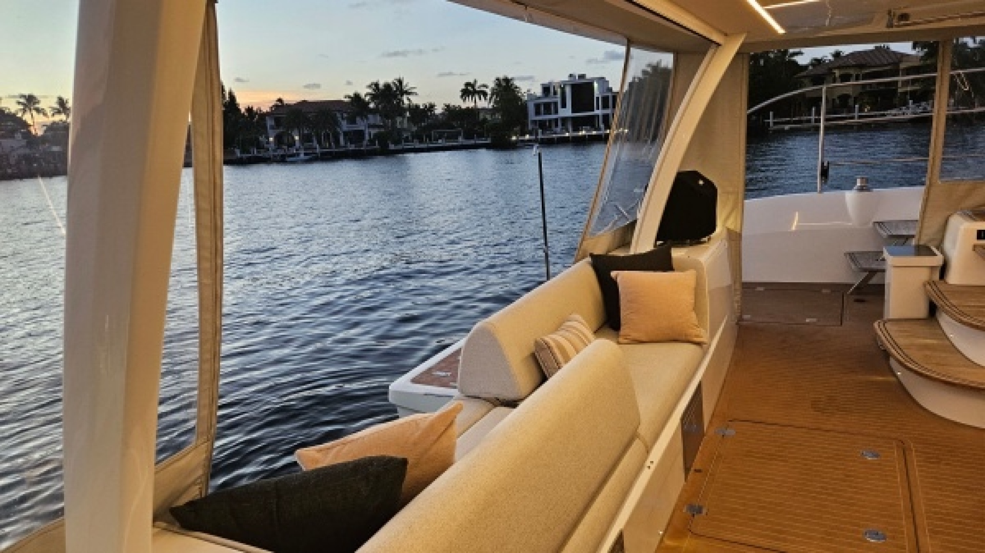 Slide: The Image of Used Power Catamaran for sale 2024 Lagoon Sixty 7 - SUNLOVE - 4892654