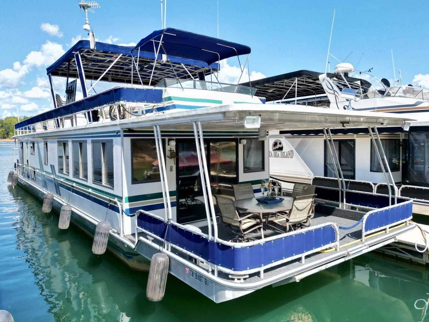 Slide: The Image of Lakeview 16 x 75 Widebody 1995 - 4703615