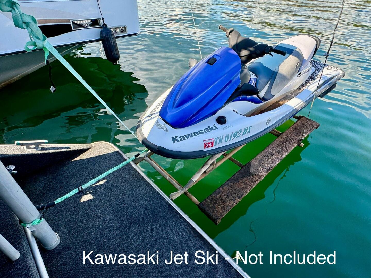 Slide: The Image of Lakeview 16 x 75 Widebody 1995 - 4703723