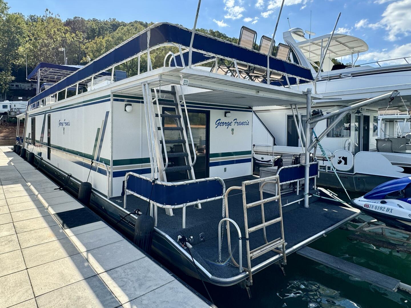Slide: The Image of Lakeview 16 x 75 Widebody 1995 - 4703730