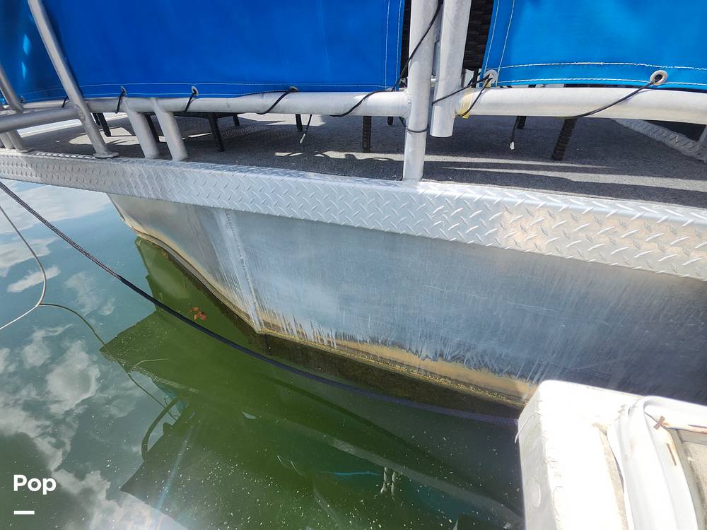 Slide: The Image of Lakewind Boats 10x37 2002 - 15315526