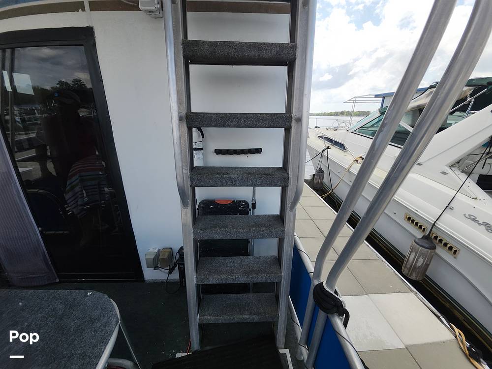 Slide: The Image of Lakewind Boats 10x37 2002 - 15315538