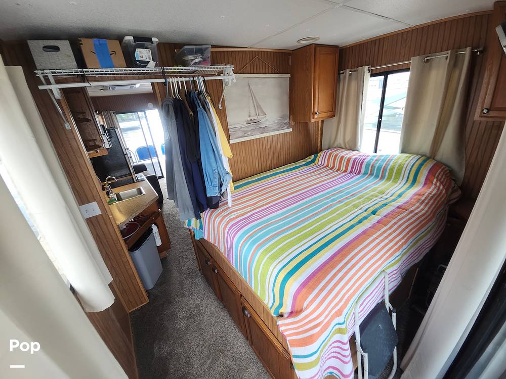 Slide: The Image of Lakewind Boats 10x37 2002 - 15315667