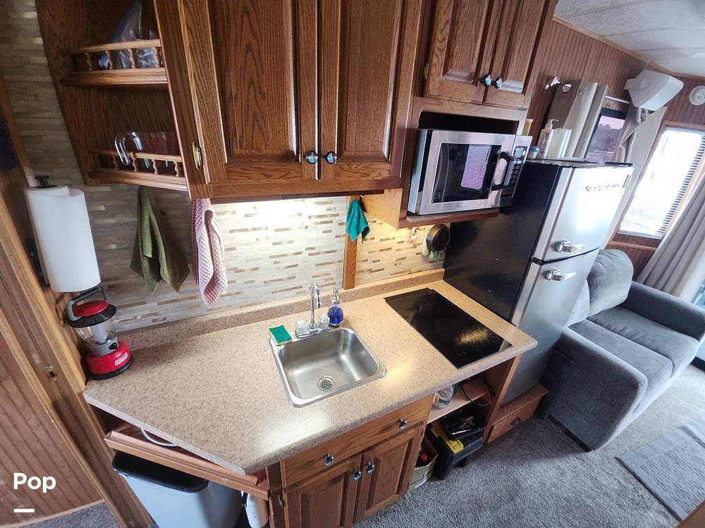 Slide: The Image of Lakewind Boats 10x37 2002 - 15315672